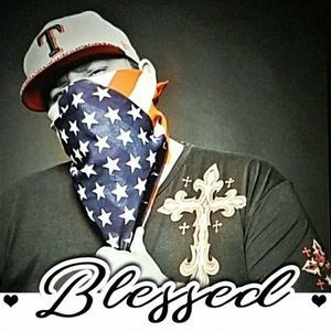 Meet your Posher, Nicholas